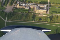 Chatsworth house from the west Wallpaper