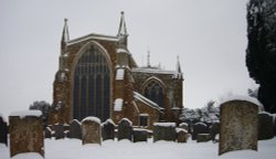 Holy Trinity Church in the snow Wallpaper