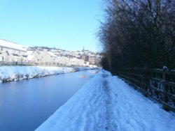 Mossley in the snow Wallpaper