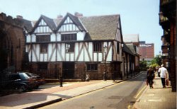 Leicester Guildhall Wallpaper