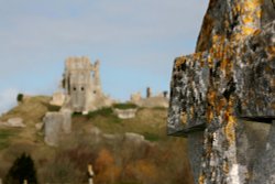 Celtic Cross and the Castle in the background Wallpaper