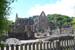 Tintern Abbey Wallpaper