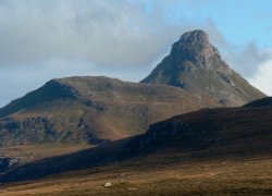 Stac Poliaidh from 'the Wee Mad Road' Wallpaper