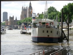 River Thames Wallpaper