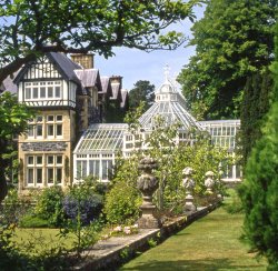 The Conservatory at Bodnant Wallpaper