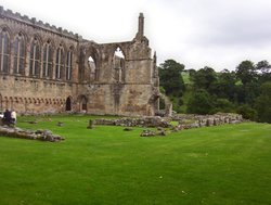 Bolton Abbey Ruins Wallpaper