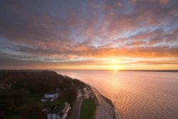Hessle foreshore from Humber Bridge Wallpaper