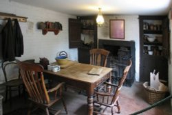 Preserved Head Gardeners room Wallpaper