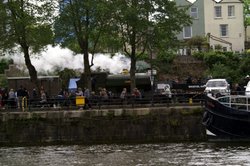 Race the train. Wallpaper