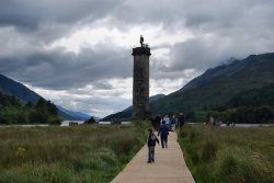 Glenfinnan Monument with Loch Sheil in the background. Wallpaper