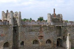 Framlingham Castle Wallpaper