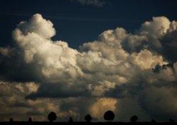 Cumulus over Quainton, Bucks Wallpaper
