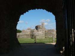 Pevensey Castle Wallpaper