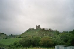 Corfe Castle Wallpaper