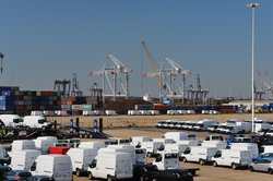 Southampton Container Terminal new cranes Wallpaper