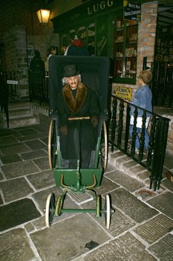 Now thats what you call a wheelchair.