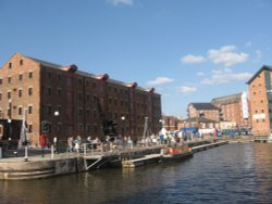 Gloucester Docks, with 'Jamie' Wallpaper