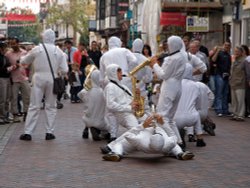 Street entertainers