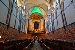 Rochester Quire Wallpaper