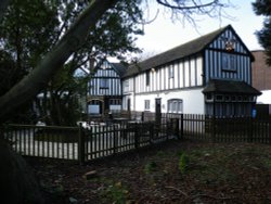 Tudor Lodge Hotel, Eastcote Wallpaper
