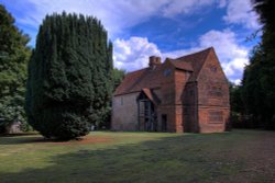 Temple Manor Wallpaper