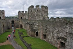 Conwy Castle 002 Wallpaper