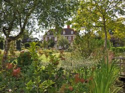 The gardens at the Salutation, Sandwich, Kent