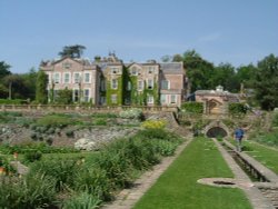 View towards Hestercombe House Wallpaper