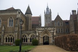 Charterhouse Wallpaper