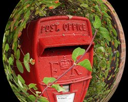 Village postbox, Dadford, near Buckingham, Bucks. Wallpaper