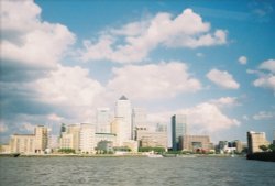 A view of Canary Wharf from a cruise on the Thames Wallpaper