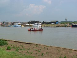 Ferry crossing the River Blyth between Walberswick and Southwold. Wallpaper