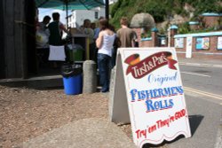 Stall selling fish rolls in Rock-a-Nore Road, Hastings Wallpaper