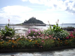 St Michaels Mount from the gardens in Marazion Wallpaper