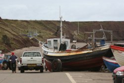 Landing the catch Wallpaper