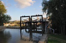 Anderton Boat Lift August 2009 (Top) Wallpaper