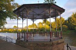 Bandstand on banks of River Dee and on The Groves St - Aug 09 Wallpaper