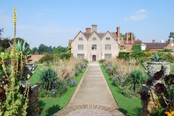 Packwood House Wallpaper