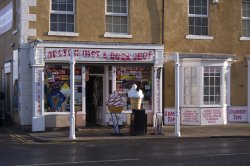 Ice cream parlour