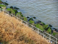 High Tide at Corton, the grass looks as if we have had a spell of very dry weather. Wallpaper