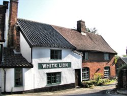 Halesworth Town Public House Wallpaper