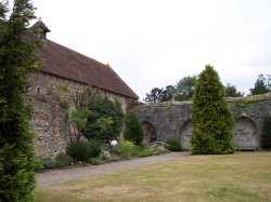 Beaulieu Abbey Wallpaper