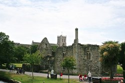 Christchurch Castle and Priory