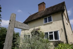 Cottage in Thaxted Wallpaper