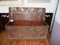 A Venetian Linen Chest circa1450 Wallpaper