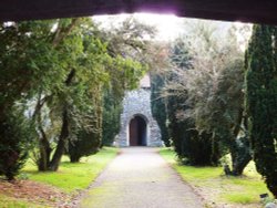 Path to the Church Wallpaper