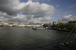 View of London skyline from Hugerford Bridge. Wallpaper