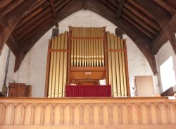 Church Organ Wallpaper