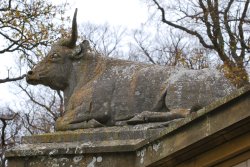 Part of the Coke Monument Wallpaper