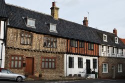 Knight Street Wallpaper